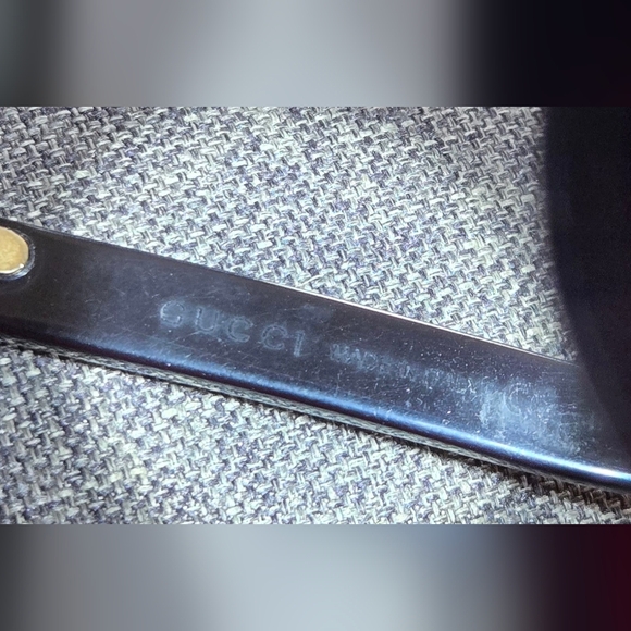 Gucci GG0418s Crystal Embellished Sunglasses Retail $550 - Picture 13 of 14